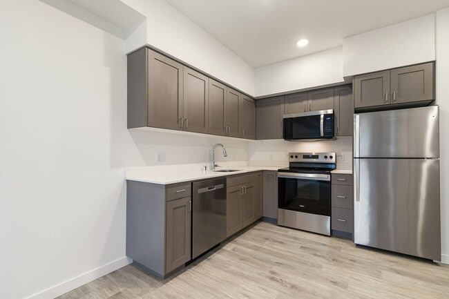 City Gate Apartments