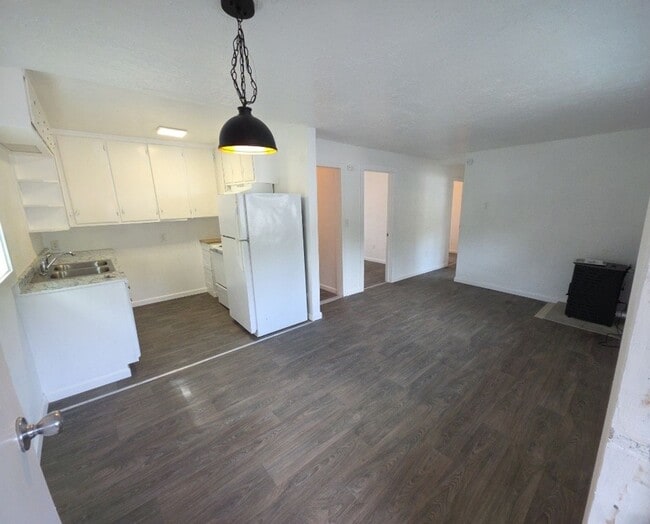 13451 Lakeshore Dr Unit 13451 Lakeshore Dr #A