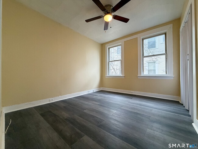 Building Photo - 330 Hollister St Unit 1