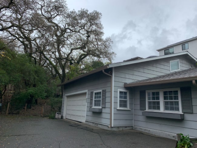 Photo - 2231 Overlook Dr