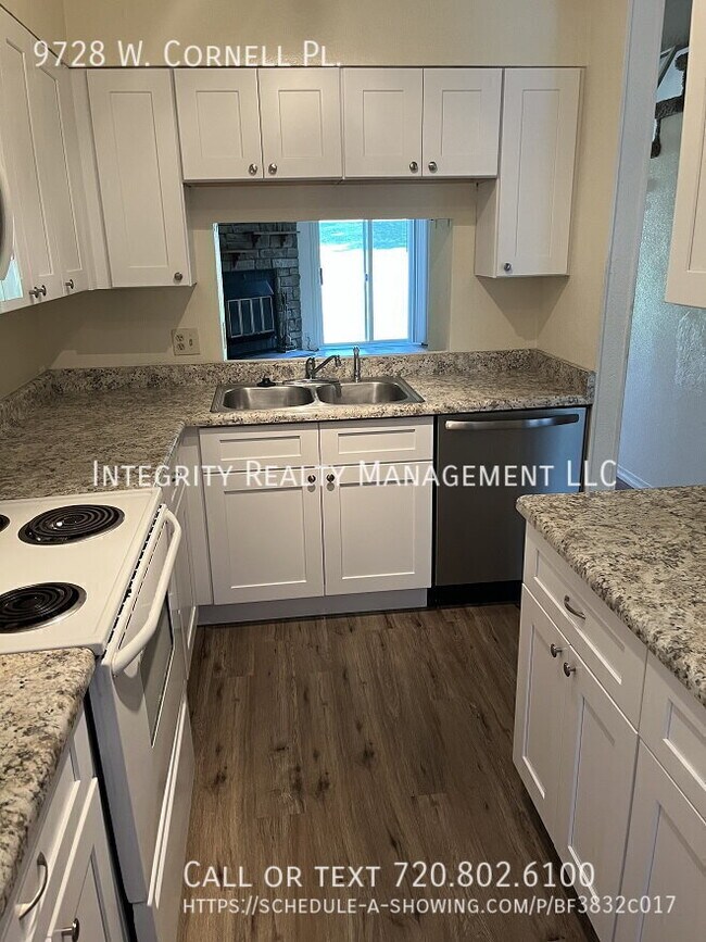 Photo - 9728 W Cornell Pl