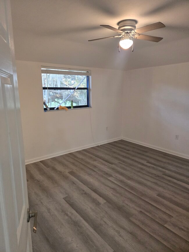 Photo - 2135 Golfside Village Dr Unidad Golfside village