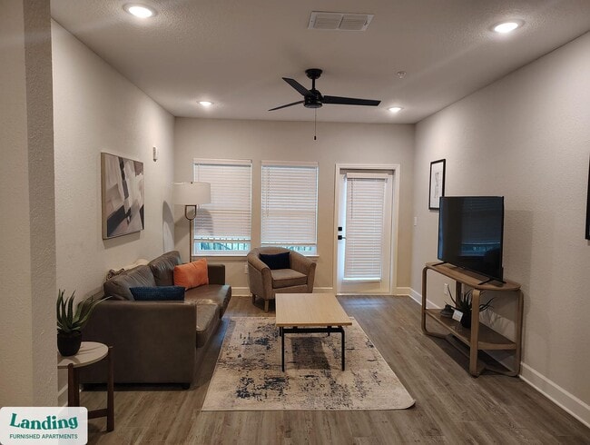 Building Photo - 120 NW 148th Terrace Unit 722.1408819 Rental