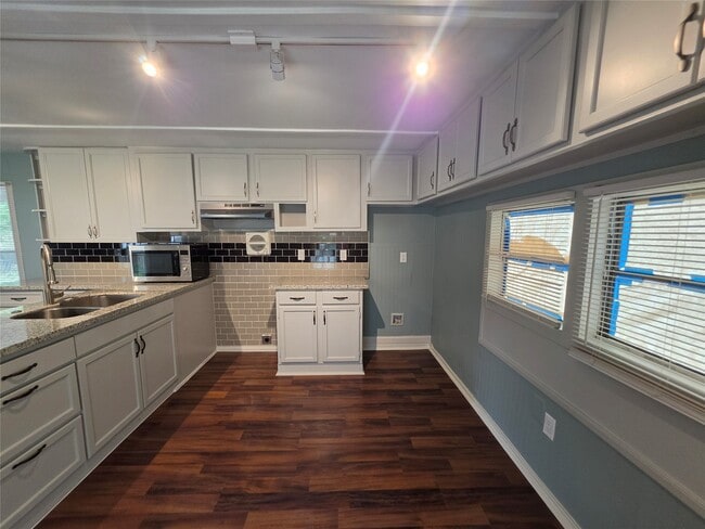 Photo - 6426 W Bend St