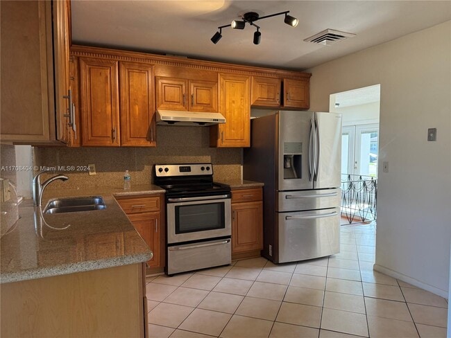 Photo - 9641 NW 5th St