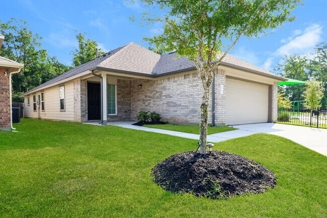 Photo - 2700 Madison Ct