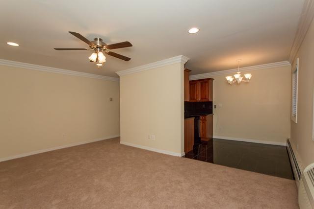 Photo - Fairfield Townhouses At Babylon Village