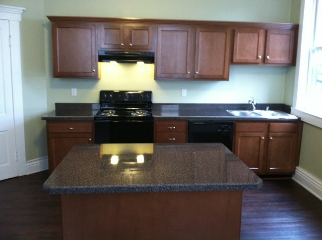 kitchen - 1423 Debarr St Unit 2