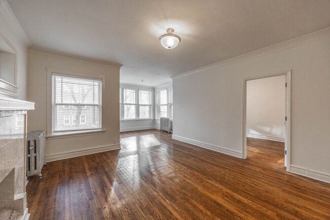 Photo - 1432 W Jonquil Ter Unit 2