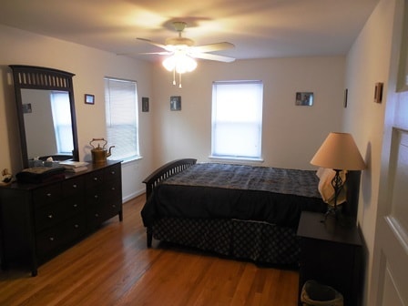 Photo - 1334 Hamlin St NE