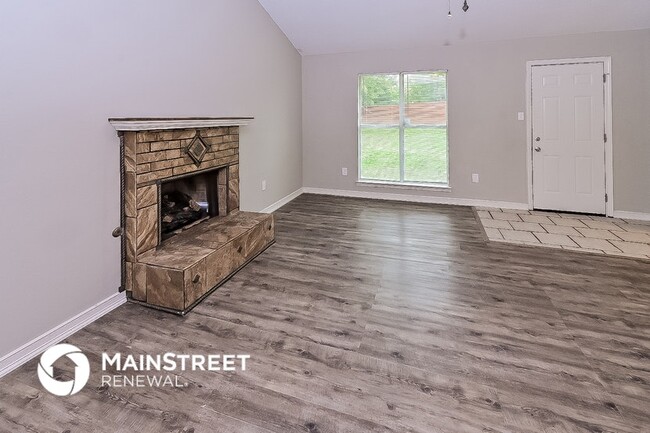 Photo - 6540 Jamestown Dr