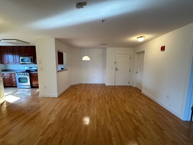 Photo - 318 Rindge Ave Unit 216