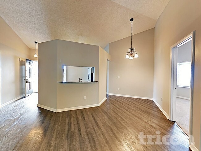 Photo - 1718 Brandon Trace Ave