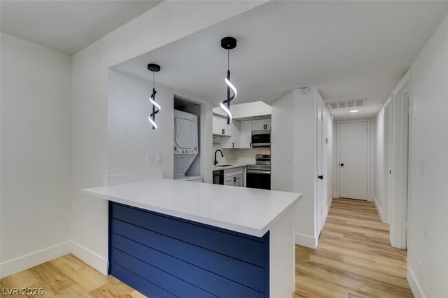 Photo - 5701 Smoke Ranch Rd Unit C