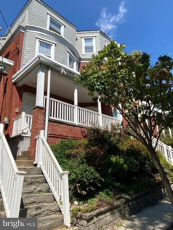 Building Photo - 1613 West St Unit 1 Rental