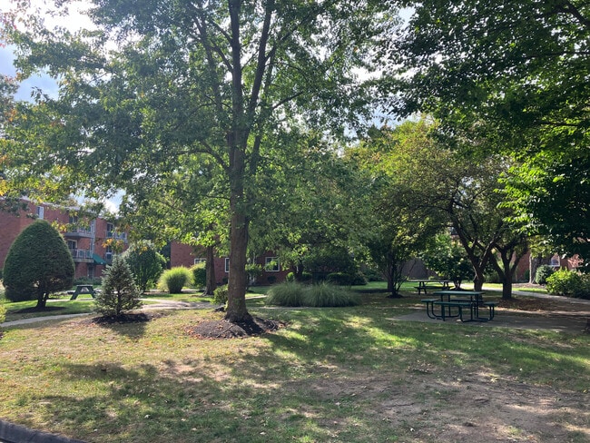 Photo - 287 Commercial St Unidad 11