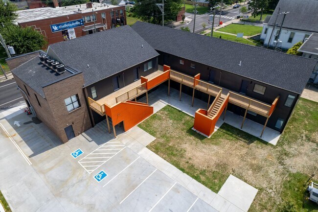 2510 Portland Ave Unit 203