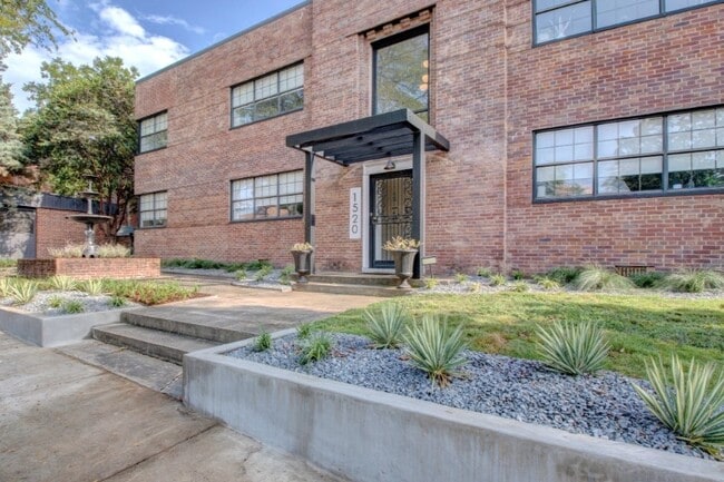 Building Photo - The Harding