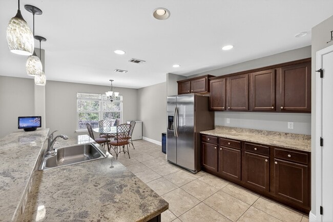 Photo - 118 Trailwood Ln