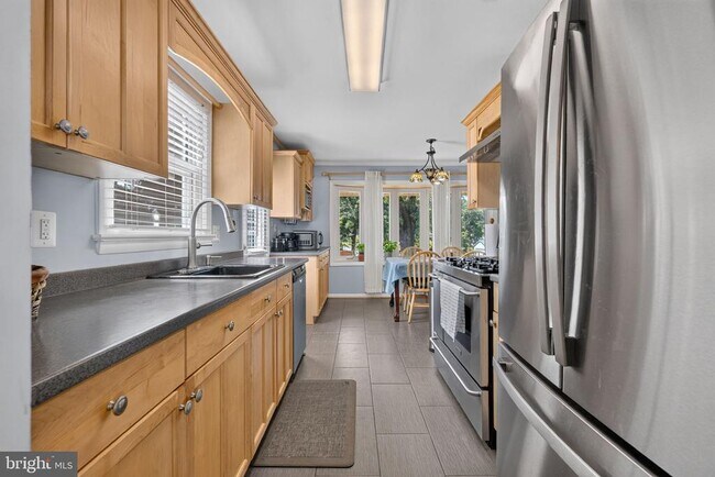 Photo - 4507 Josephine Ave