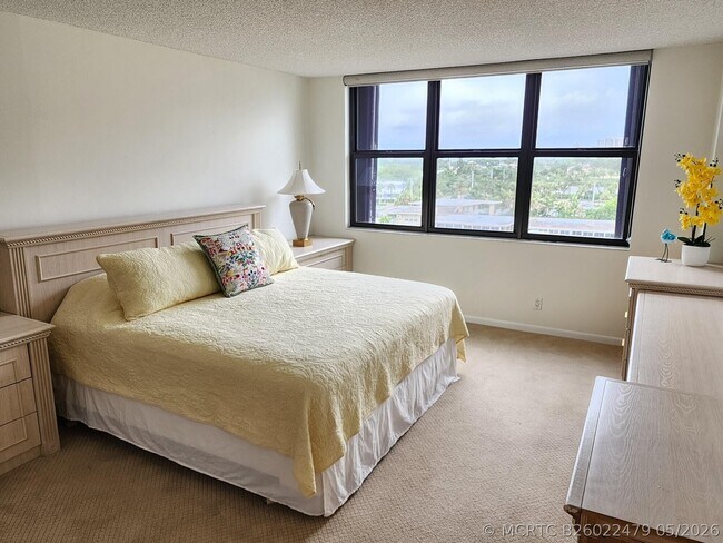 3400 N Ocean Dr Unit 703