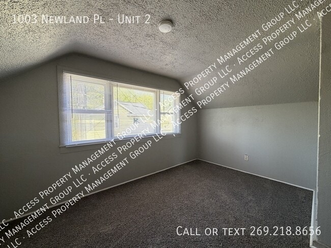 Photo - 1003 Newland Pl
