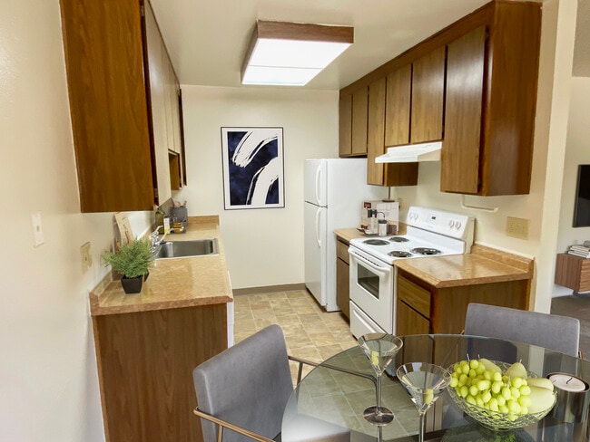 Boynton Greens Apartments