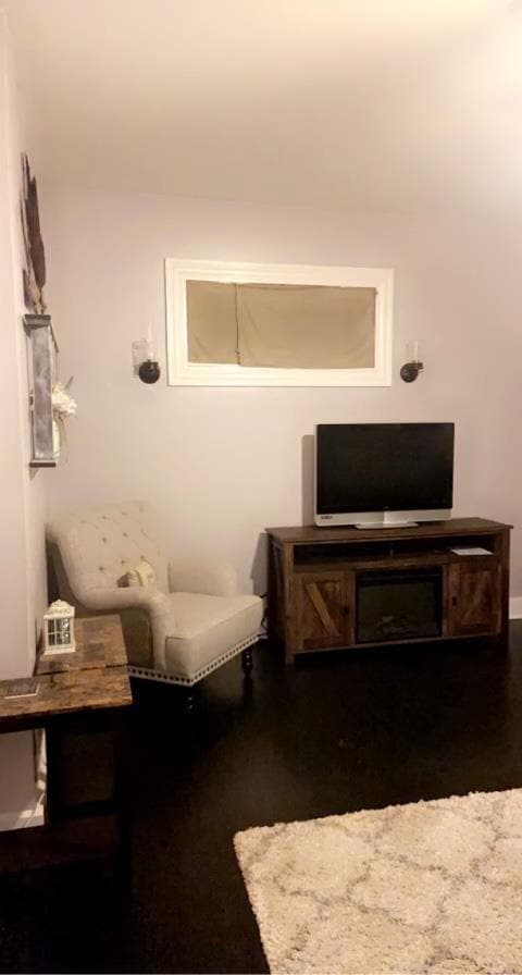 Photo - 408 W 4th St Unit 1F