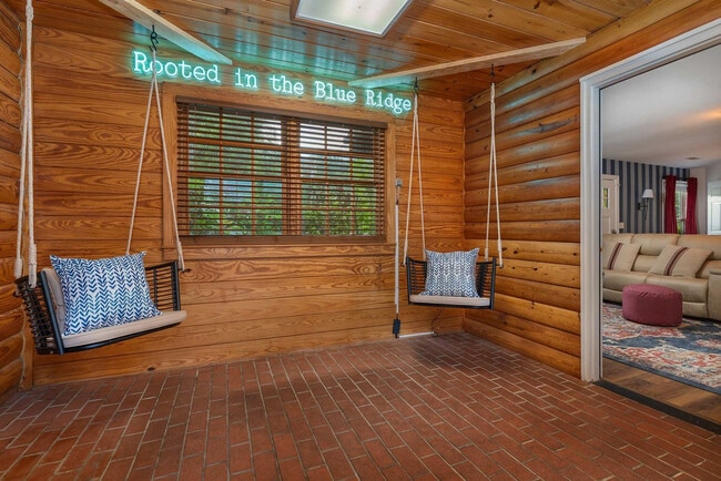 Photo - 2224 Brevard Rd Unit ID1234557P