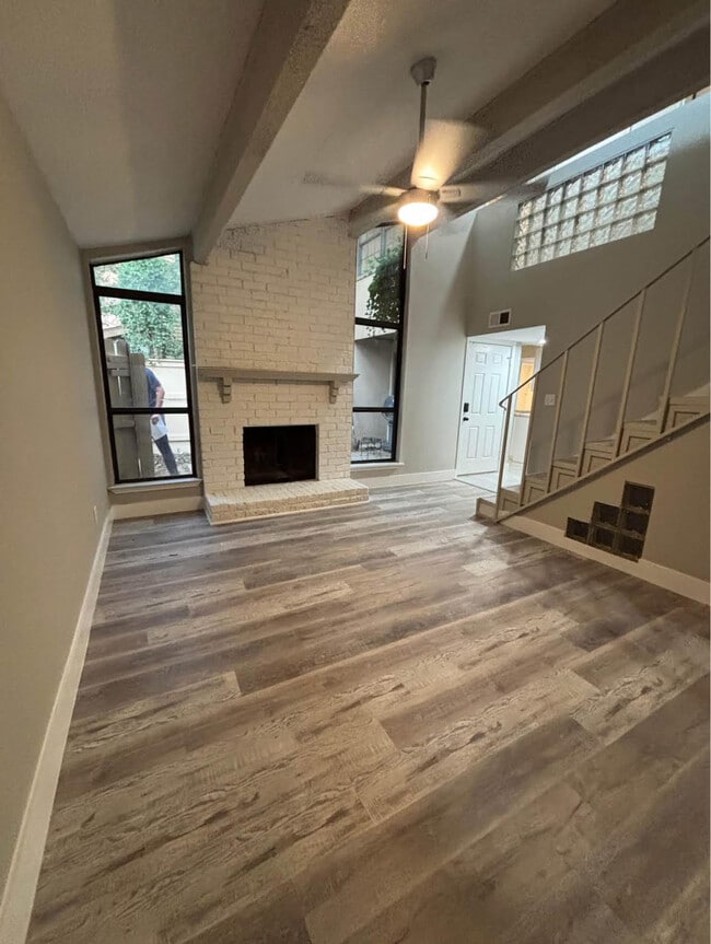 Photo - 5614 Harvest Hill Rd