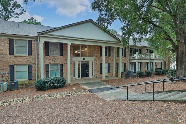 Building Photo - 3650 Ashford Dunwoody Rd NE Unit 818 Rental
