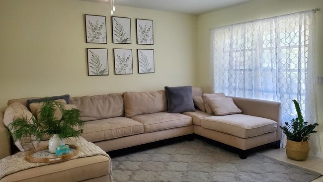Photo - 6541 NW 33rd Way