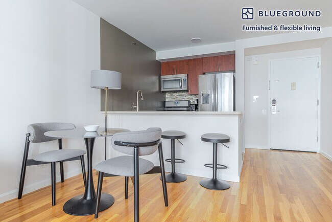 120 W 21st St Unit SI FL3-ID2036