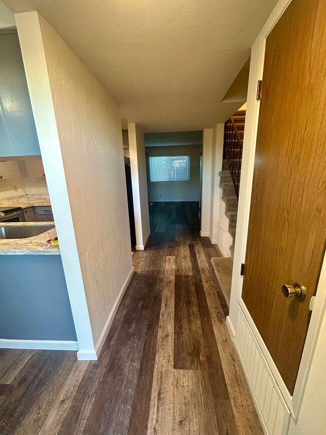 Photo - Marina Gardens Townhouse!  End unit, excel...