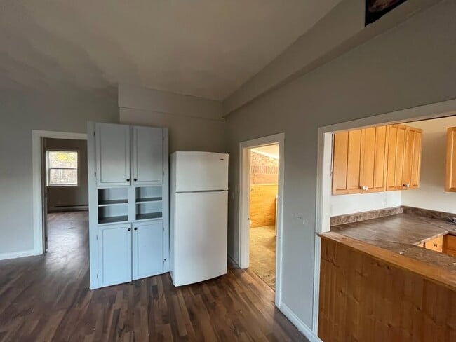 Photo - 167 Dupuis St Unit 3