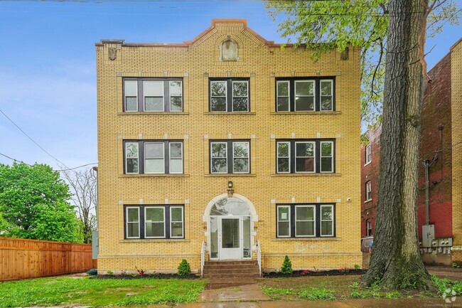 Building Photo - 208 Magnolia St Rental