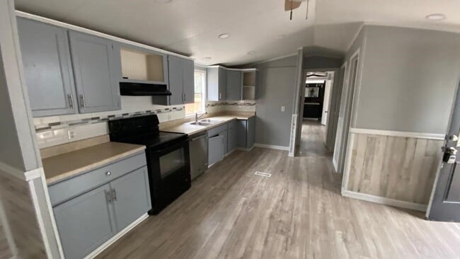 Photo - 23516 Patricia Ln