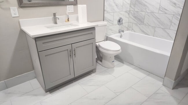 Photo - 920 W 600 N Unidad Basement