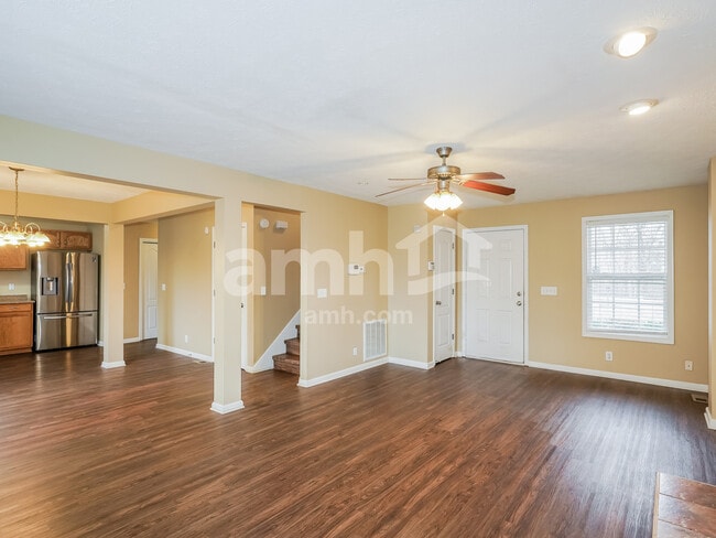 Photo - 2740 N Whitfield Rd