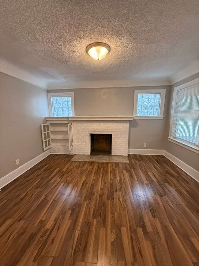 Photo - 16584 Blackstone St