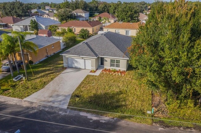 246 Cheshire Ct
