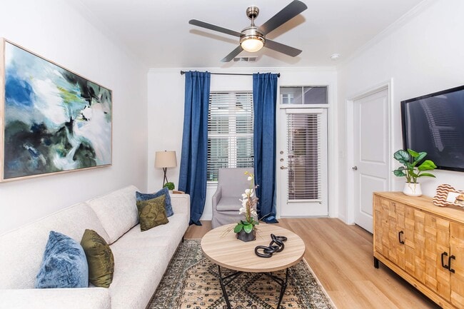 Photo - Modern Luxury, Exceptional Offers – Ask Ab... Unit CL2