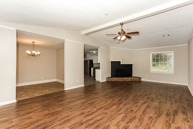 Photo - 6206 Shallow Creek Ln
