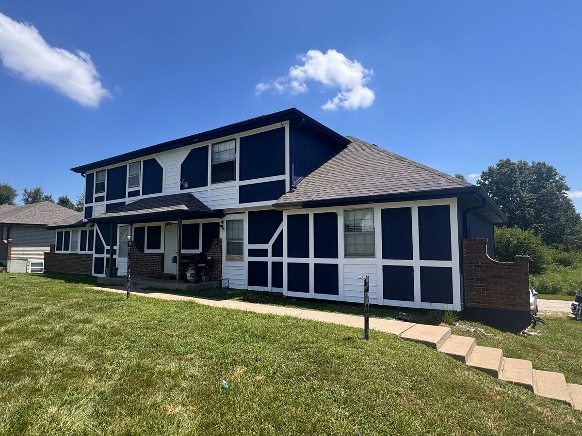 Photo - 11763 Wood Oak Ave Unit 4