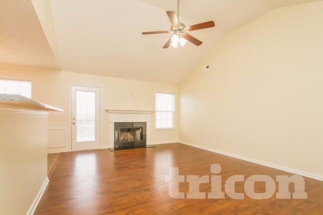 Photo - 1206 Aretha Dr