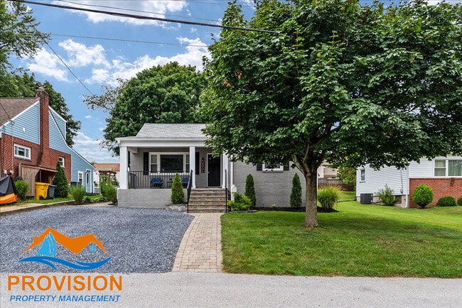 Building Photo - 8436 Bay Dr