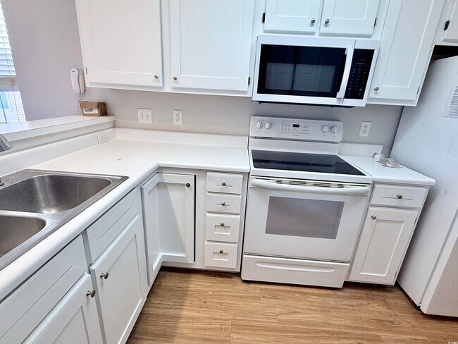 Photo - 628 Waterway Village Blvd