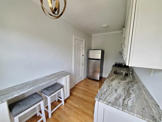 20-22-22 Concord Ave Unit 15