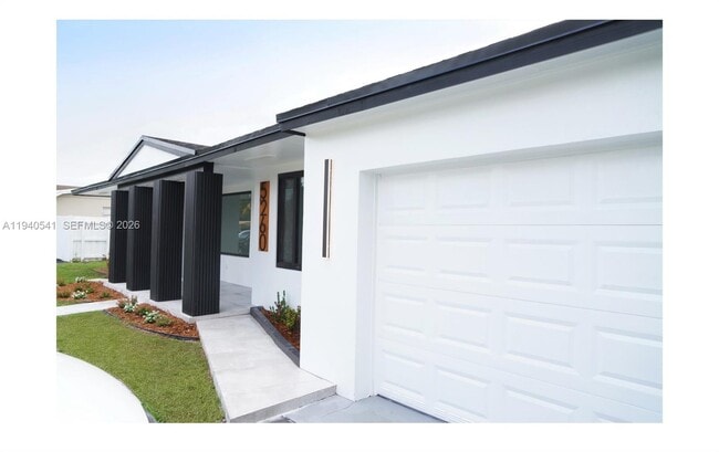 Photo - 5260 SW 4th Ct