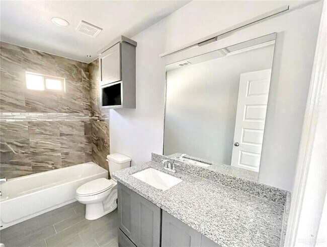 Photo - 15 Bella Costa Dr Unit 3